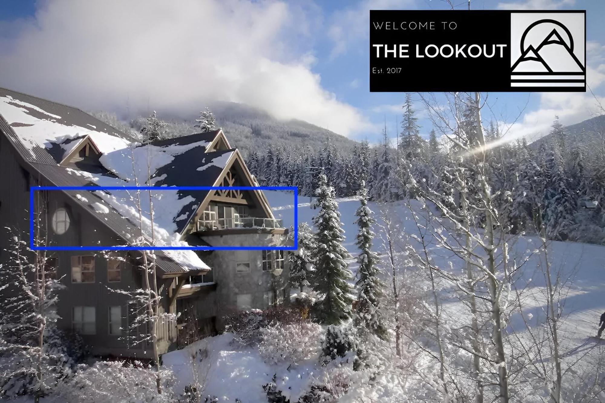The Lookout Penthouse // A Luxe Suite In 휘슬러 외부 사진